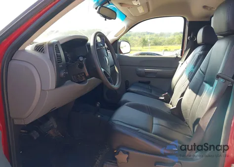 2007 Chevrolet Silverado 1500 Work Truck z USA, uszkodzony, nr VIN 1GCEK14J67Z572382